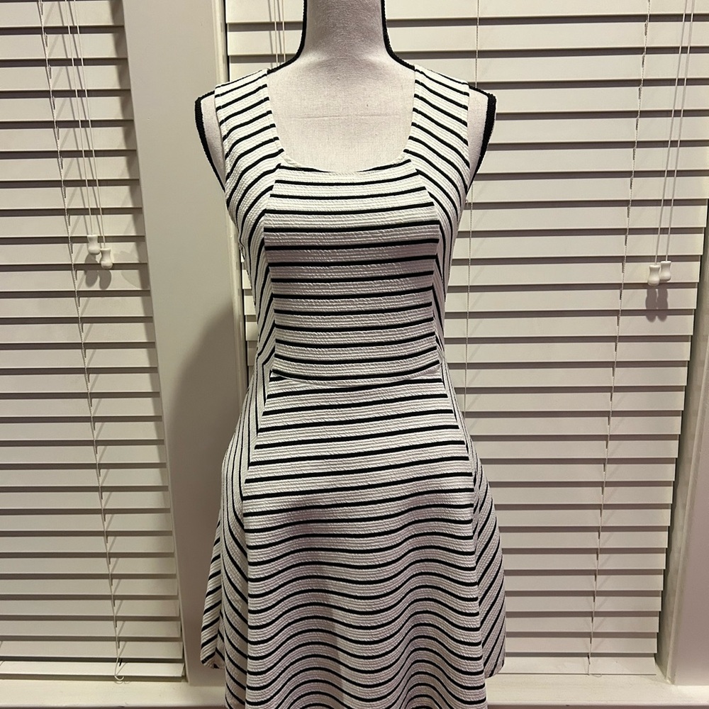 Sugarlips  Black & White Striped Dress Fit & Flare Midi Women's Size Medium